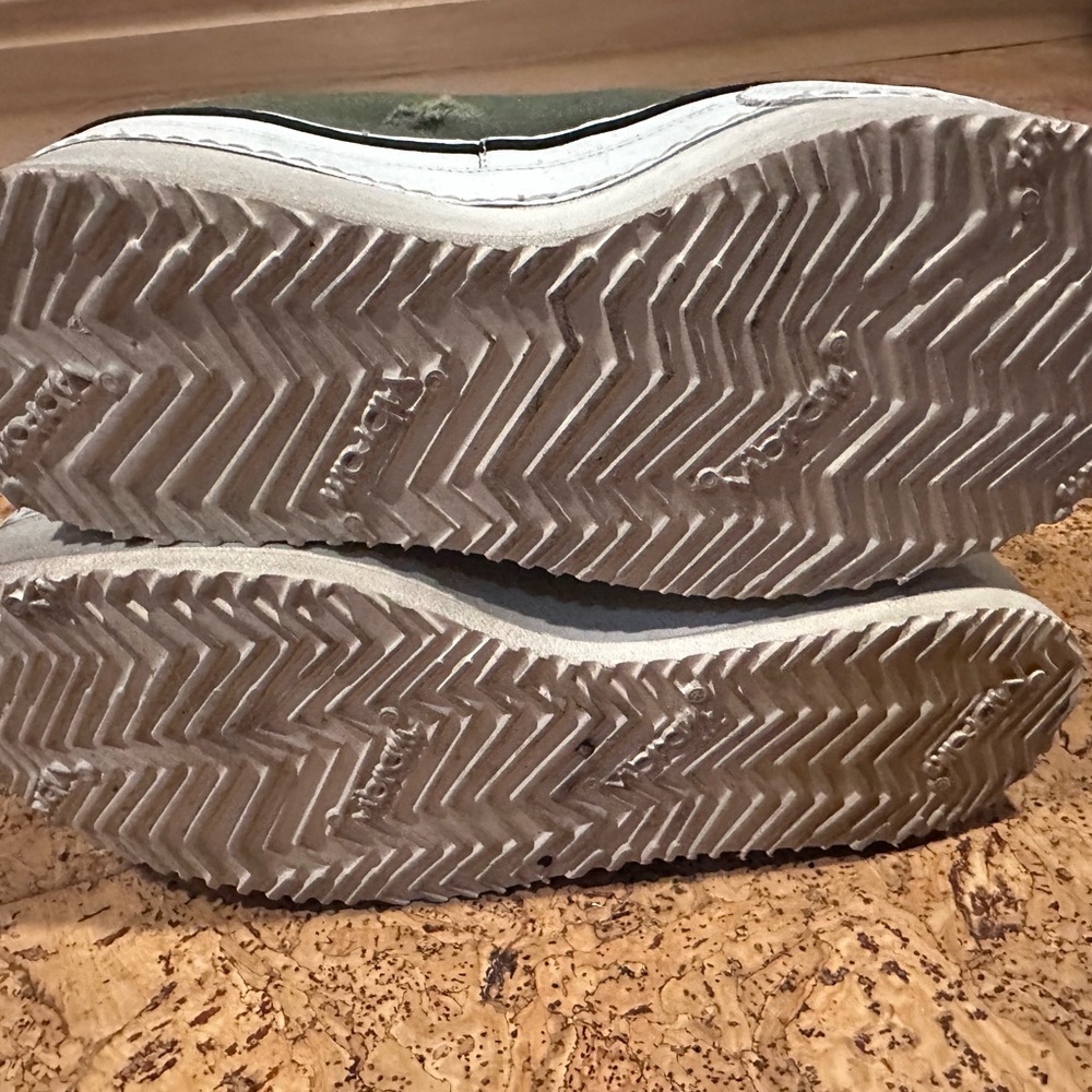 R13 Sneaker - Picture 4 of 7